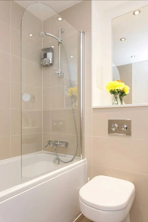 Newly apt for 6 in Greenwich/by Westcombe Park st