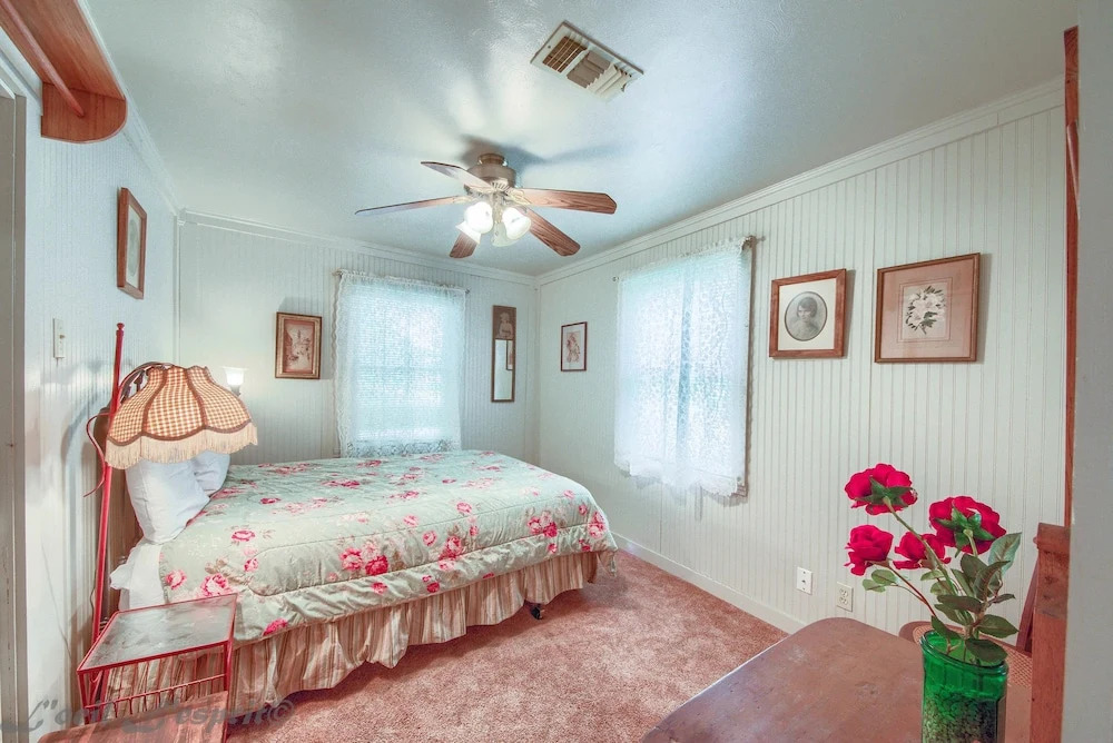 Carl Bellmer TS 360 - 2 Br Home