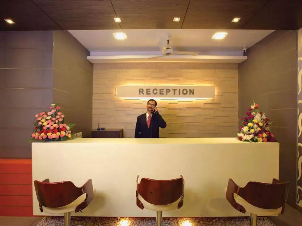 Aswathy Hotel