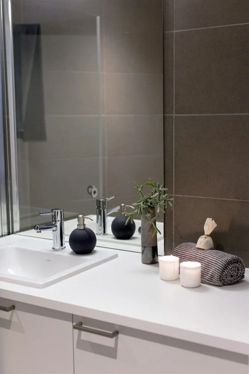 Nordic Host Luxury Apts - Town Home