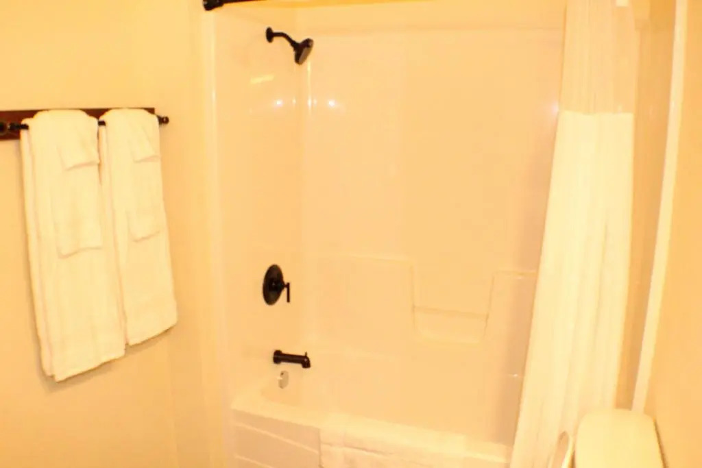 Trailhead Suites