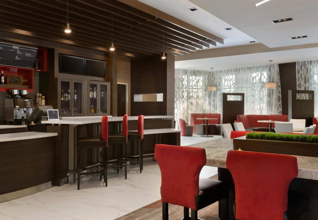 Courtyard by Marriott Toronto Mississauga/West