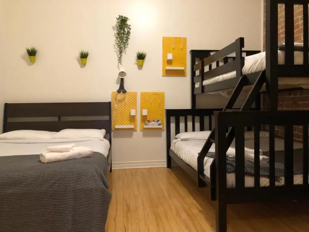 3-Bedroom Apartment on Montreal’s St-Denis Street