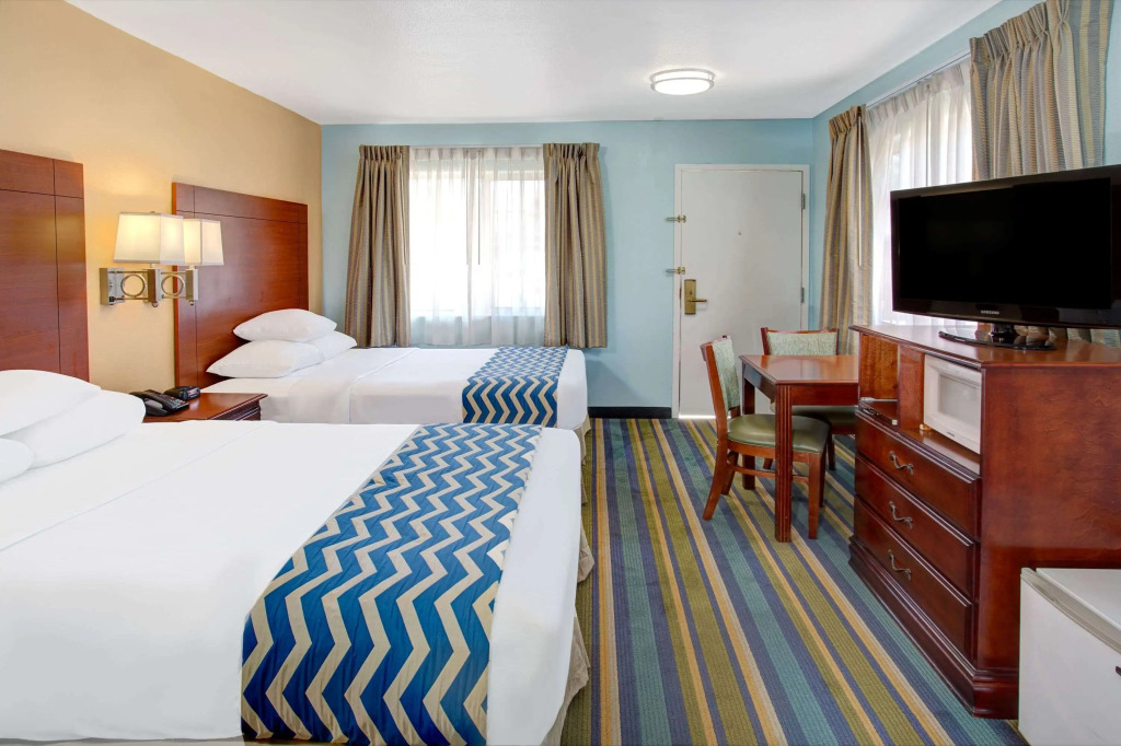 Travelodge by Wyndham Bishop