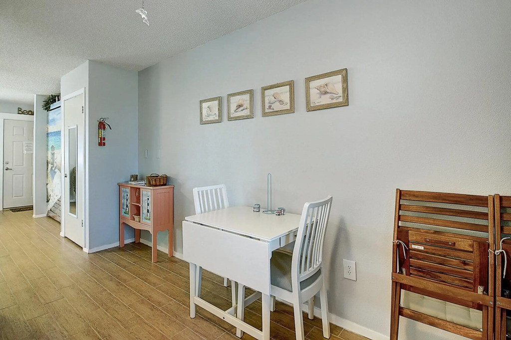 Courtyard #201 in Port Aransas