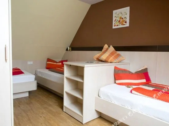 Ferienhof & Landhotel Laurenz