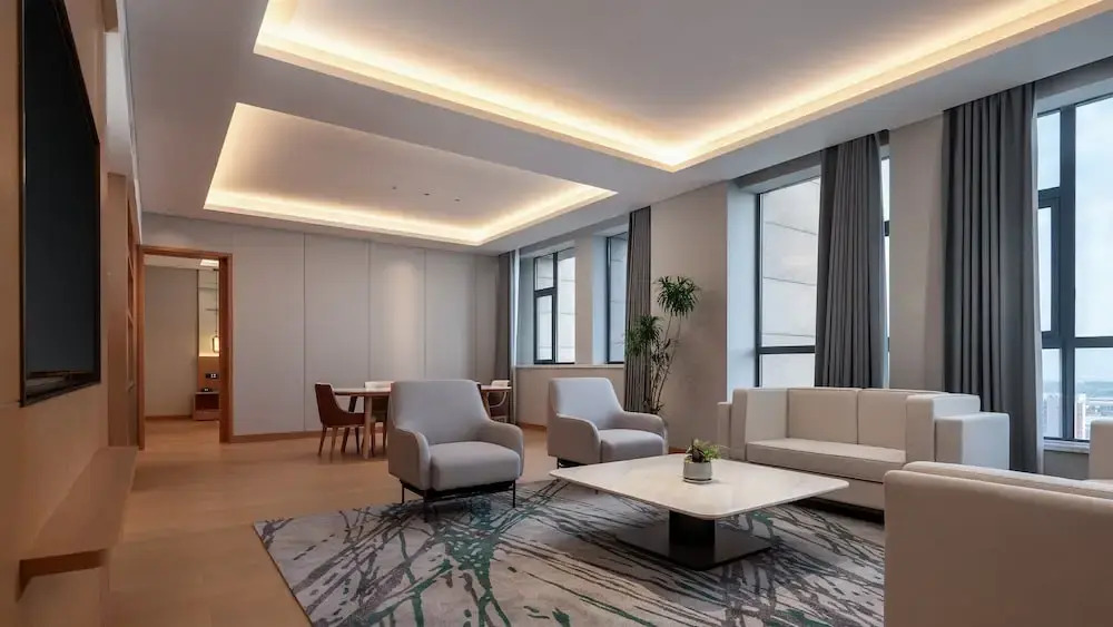 Holiday Inn Weinan Etdz by IHG