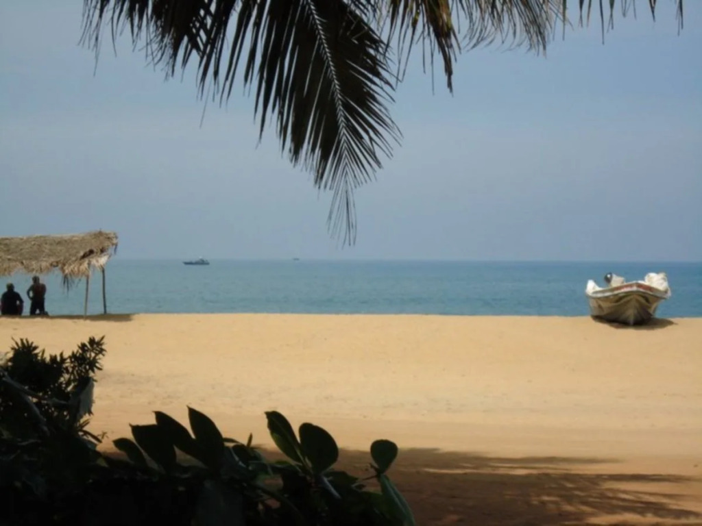 Paradise Beach Hotel