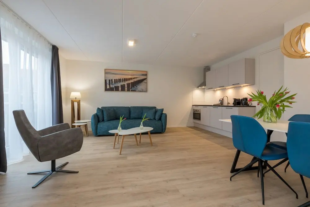 Welcome in - Aparthotel Zoutelande, studios en app voor 2-6 pers - 50m van het strand in hartje centrum