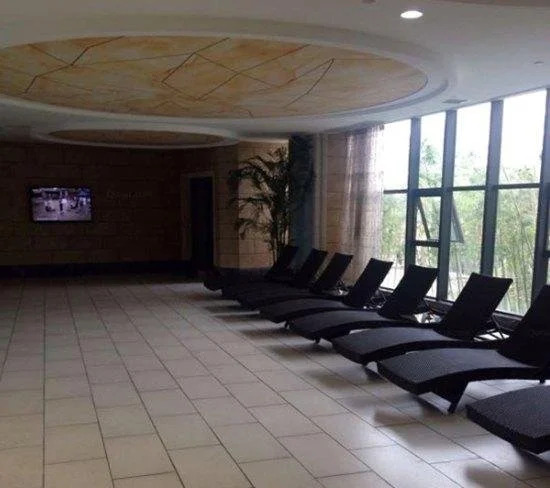 Galactic Garden International Hotel