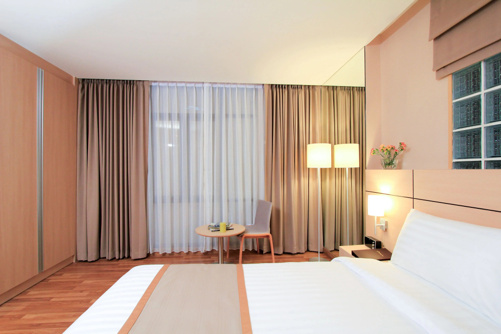 Petals Inn