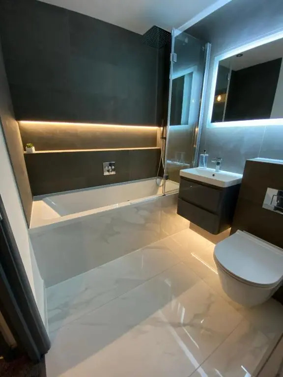 Beautiful modern cosy central apartment / sleeps 4