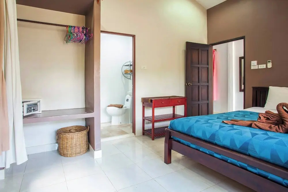 House 4 People sea View 100 m From the Beach