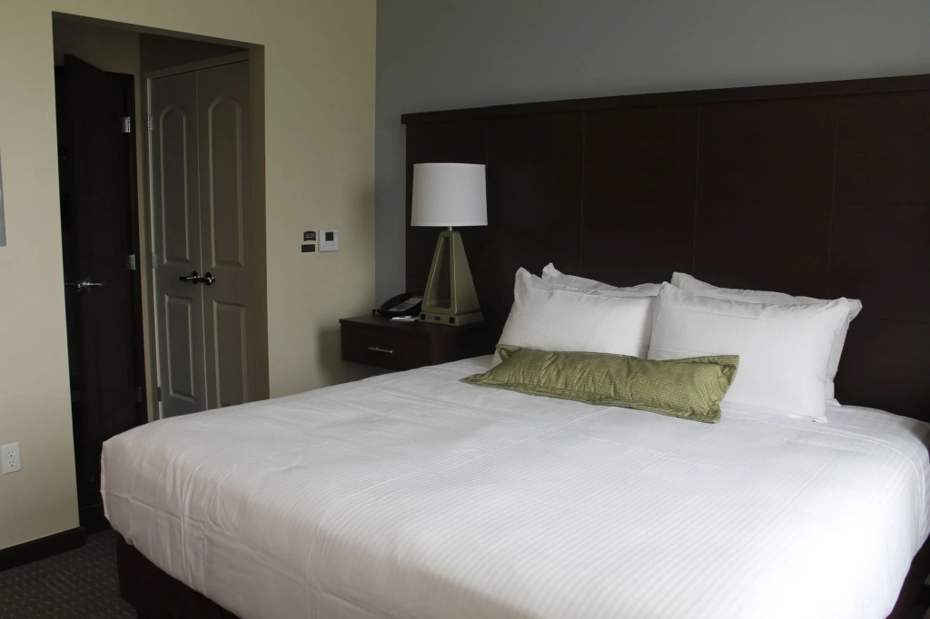 Staybridge Suites Carlsbad by IHG