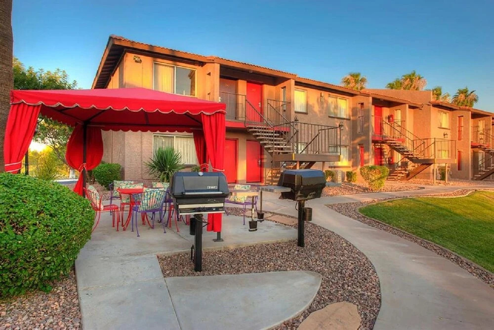 Park Suites at 101 - One Bedroom Apartment