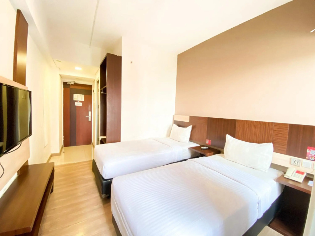 Hotel Gunawangsa MERR