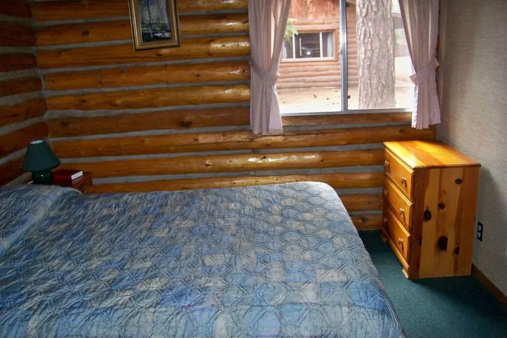 Lake of the Woods Resort