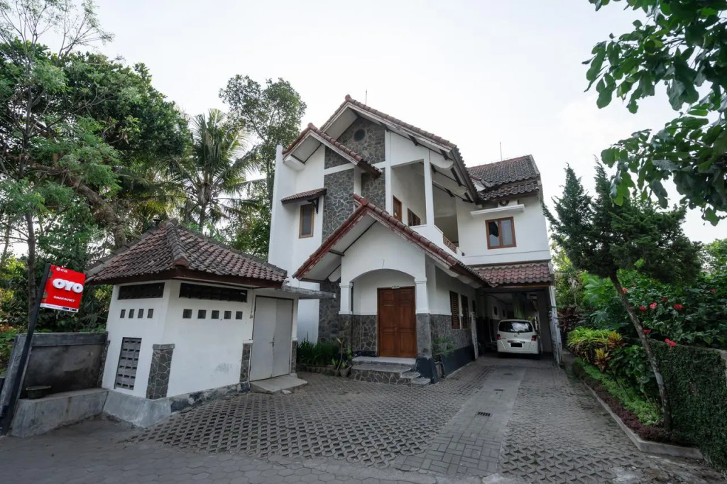Hotel O Omah Duwet