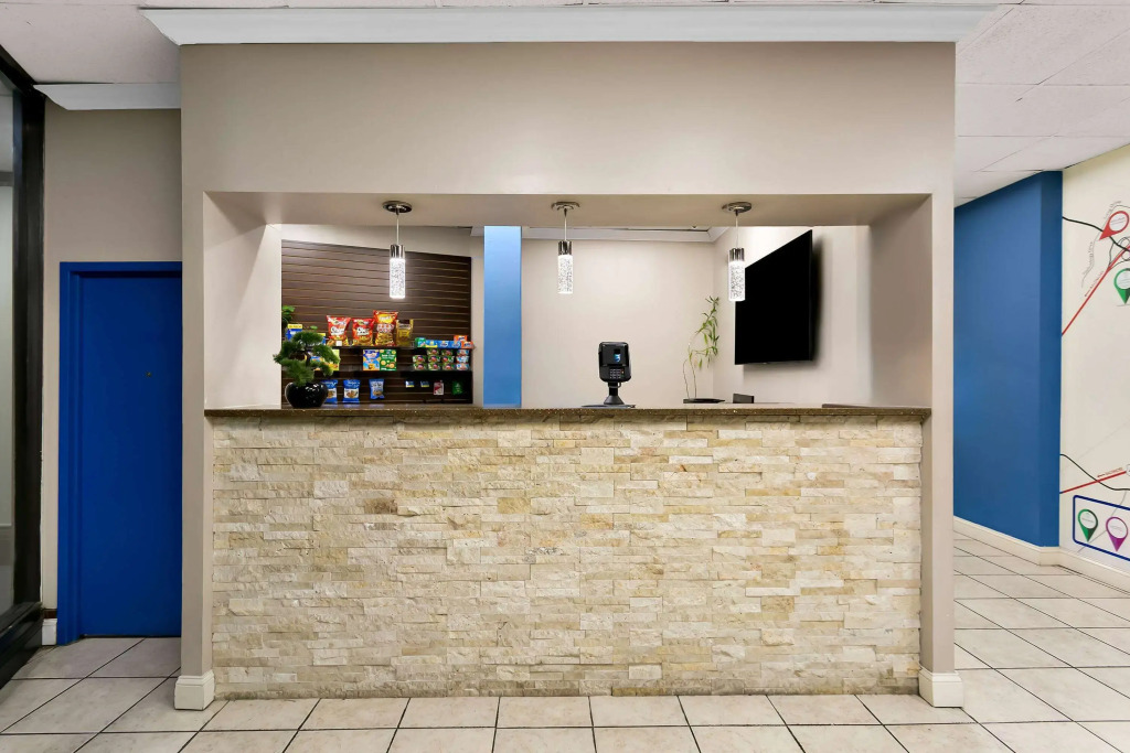 Travelodge by Wyndham Aberdeen