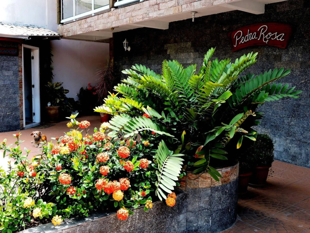 Pousada Pedra Rosa