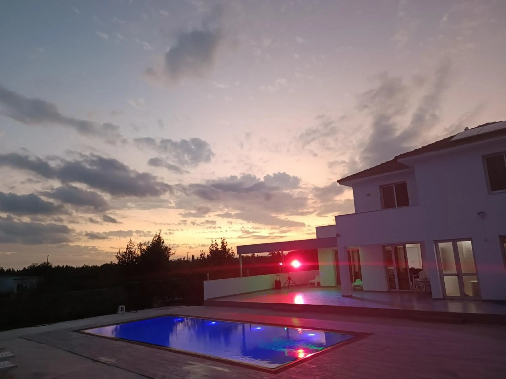 Kiti Village Villa, Cyprus, salt-water pool, 5 bedrooms, Larnaca