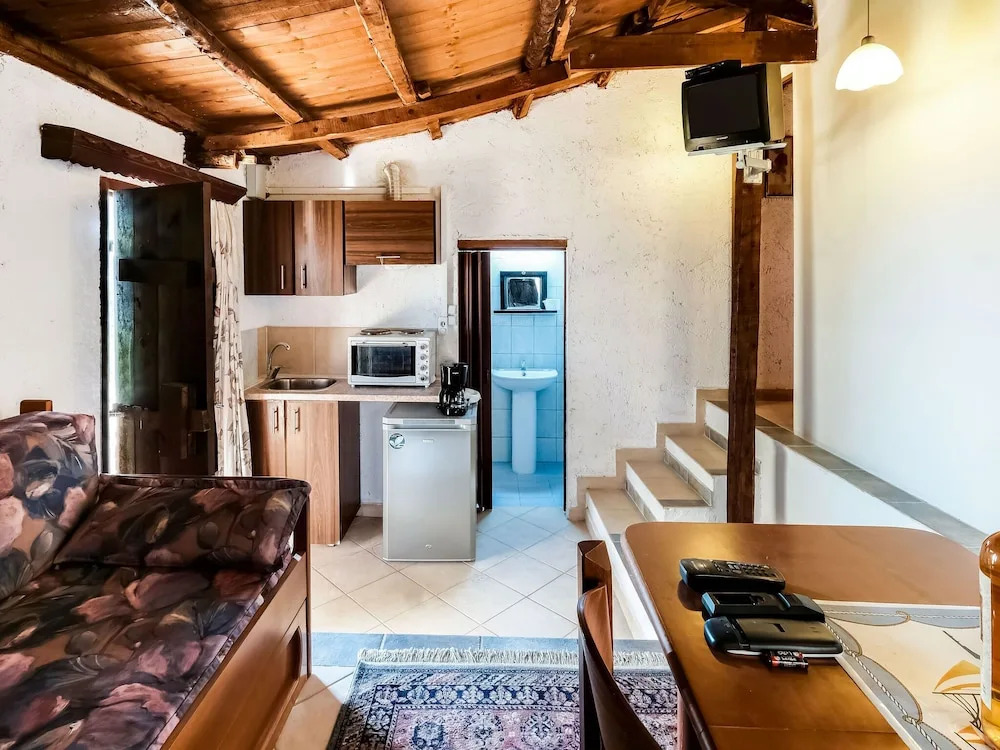 Serene Apartment in Askos With Balcony