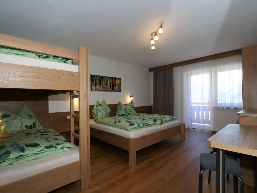 High-quality holiday apartment in Oberkrimml near waterfalls