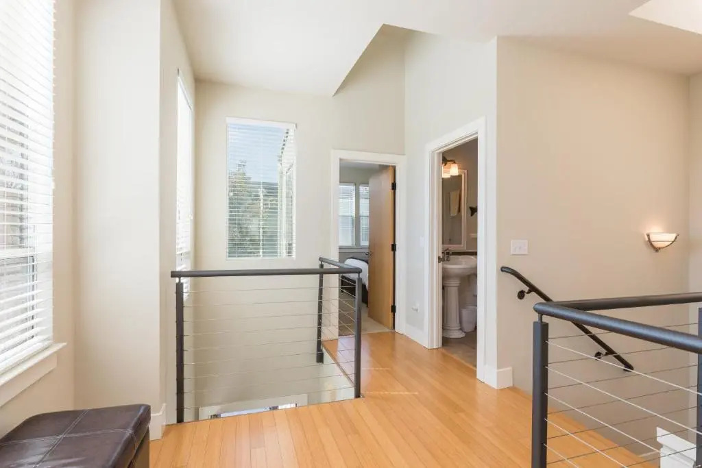 215 San Miguel