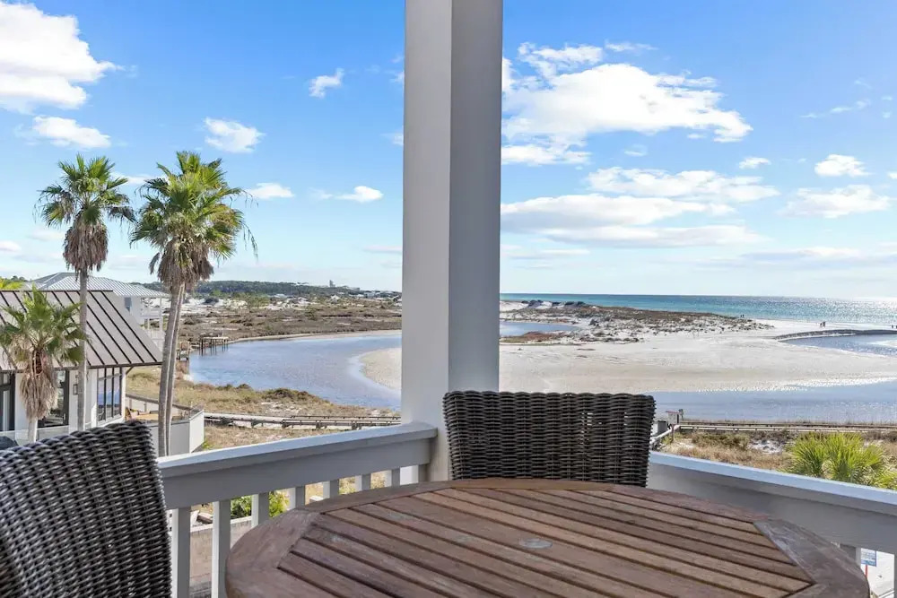 Grayt Digs by Avantstay Next to Beach, Oceanview