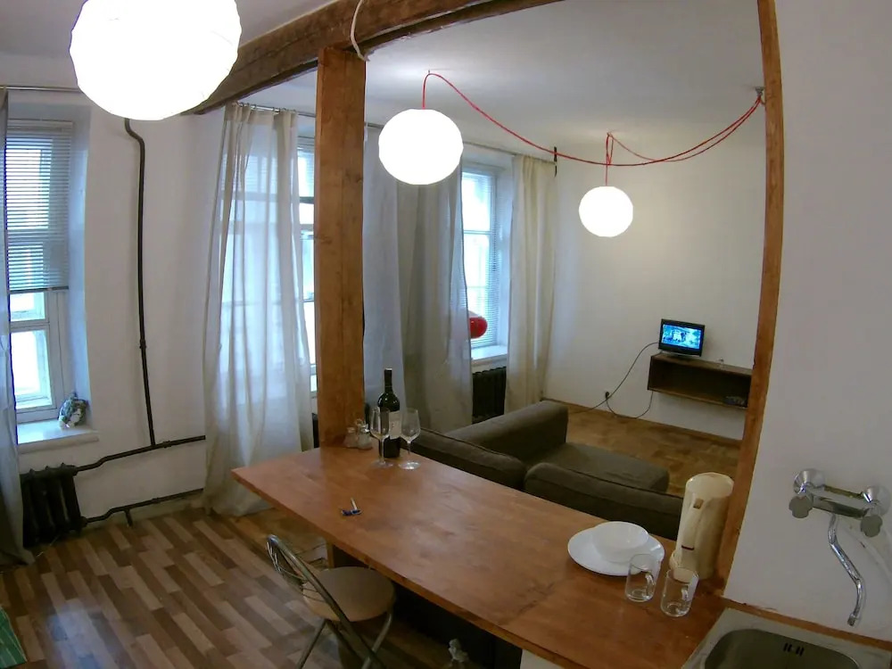 Apartment on Admiralteyskiy 10