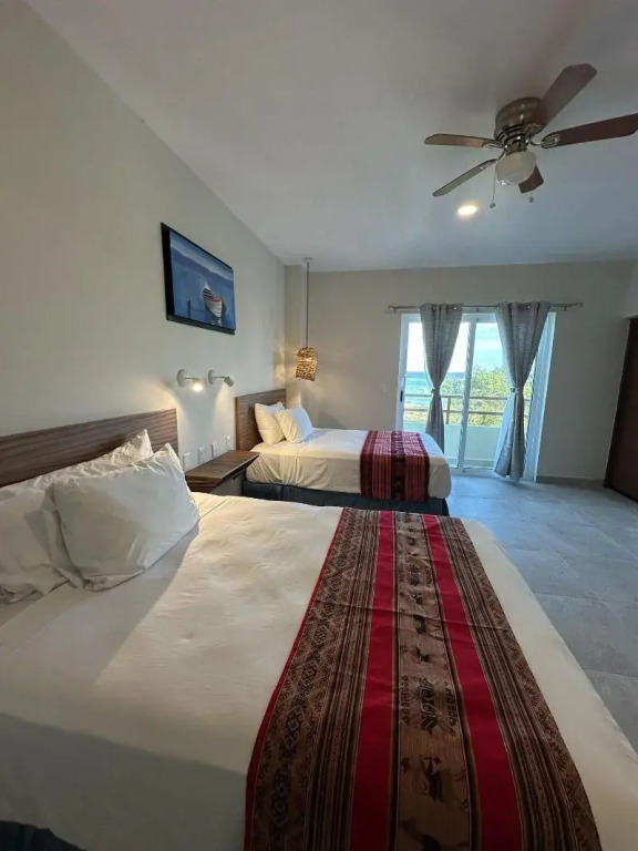 Oneiro Suites