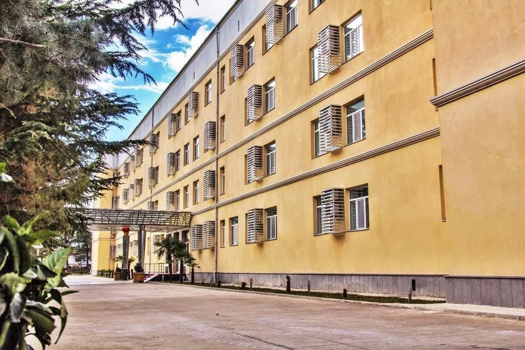 Dormitory Hualing Tbilisi Hotel
