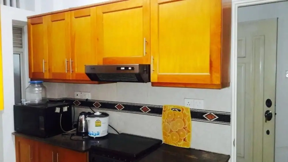 Akara Suites - Fredrika Road