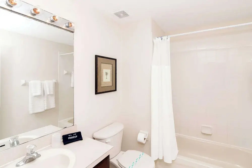 New Ownership 7BR Close to Disney
