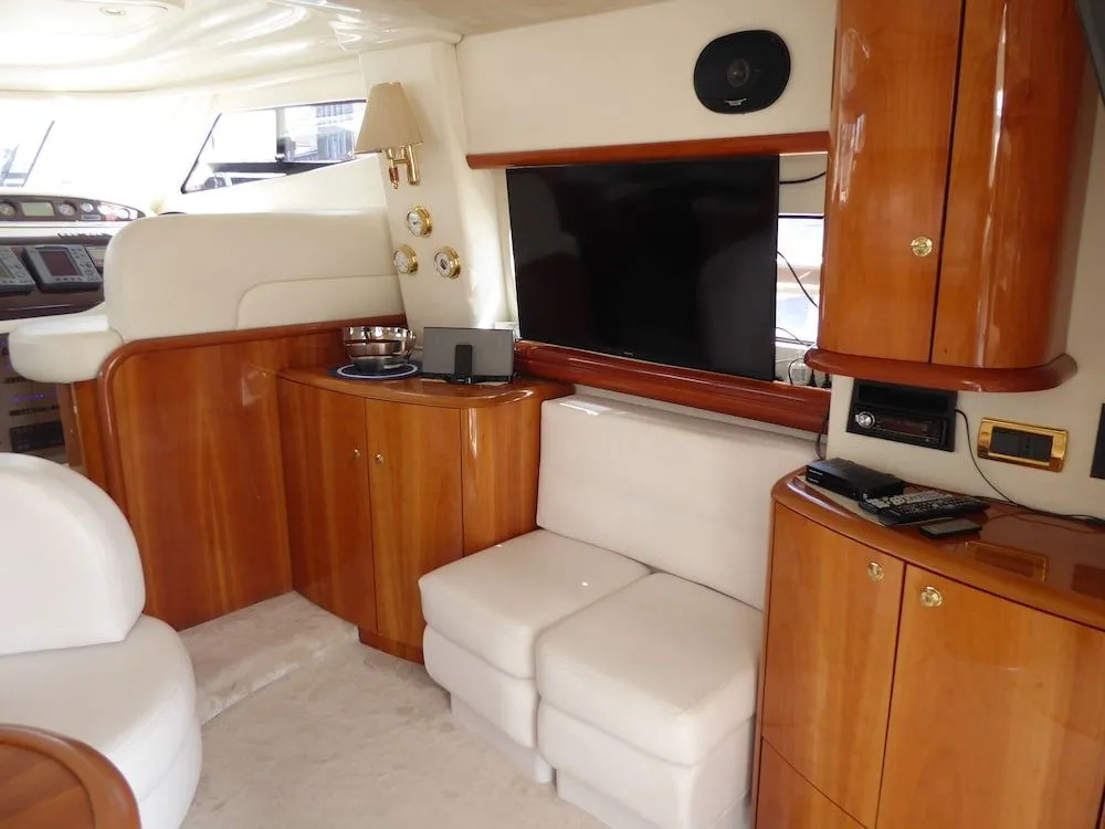 Rhein Yacht Lexa