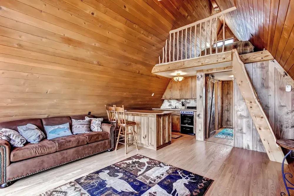 Secluded & Cozy Antimony Cabin w/ Fire Pit