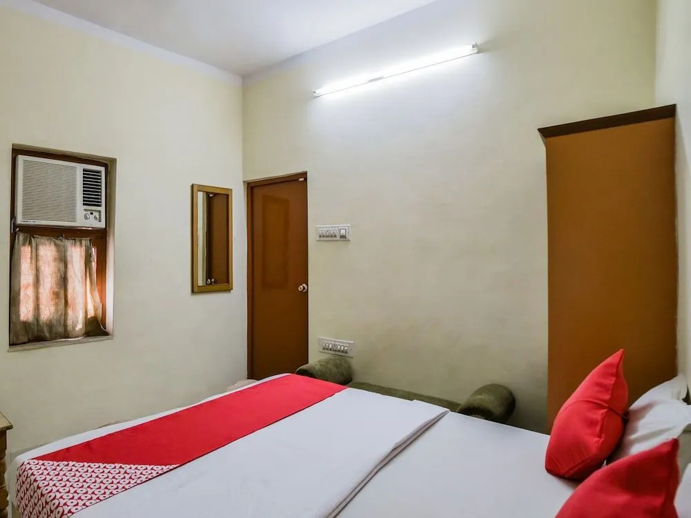 OYO 19527 Hotel Babu Heritage