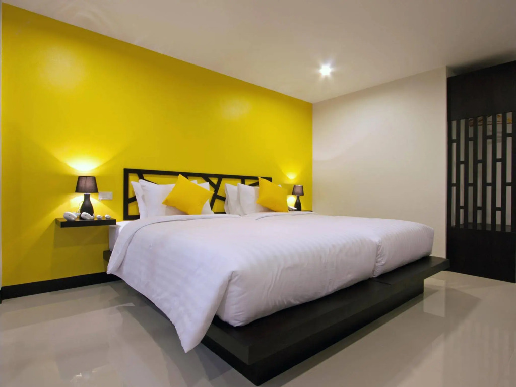 Sleep Whale Hotel