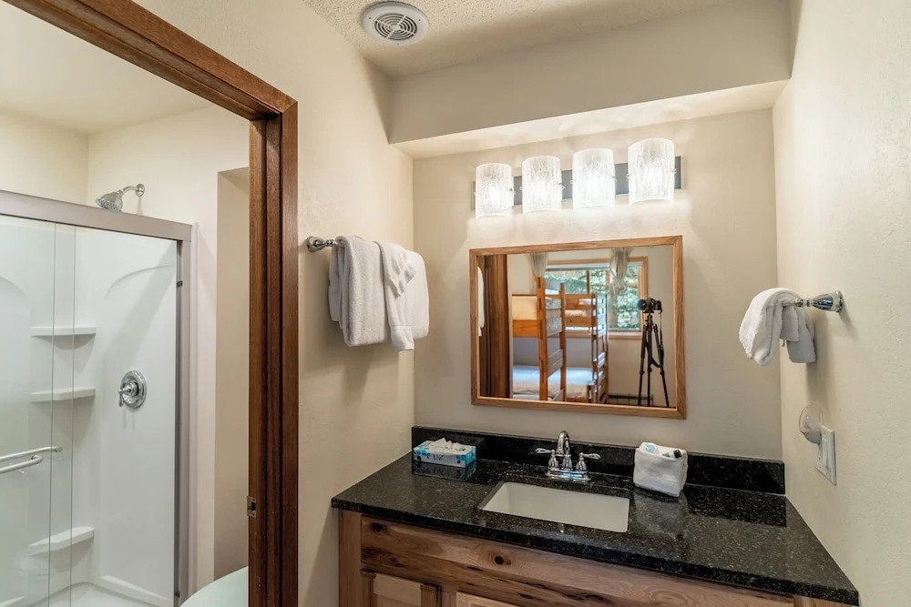 Snowdance 203c by Summit County Mountain Retreats