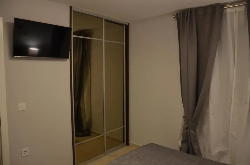 Apartments Mango