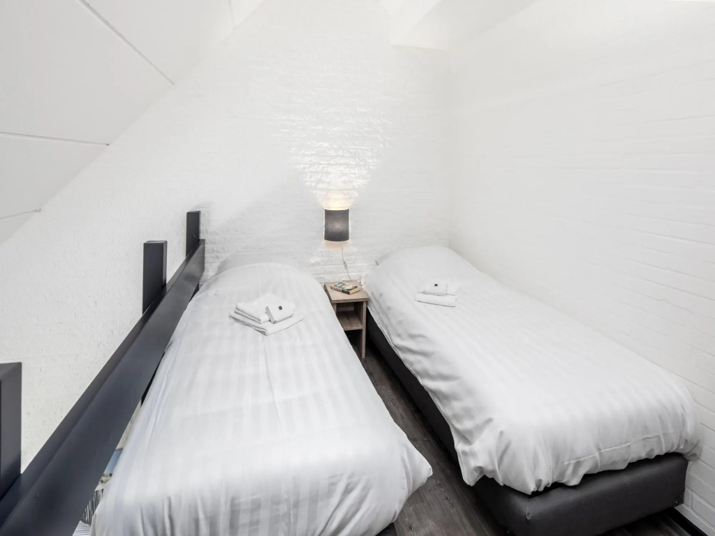 Restyled apartment with dishwasher, near Grevelingen Lake