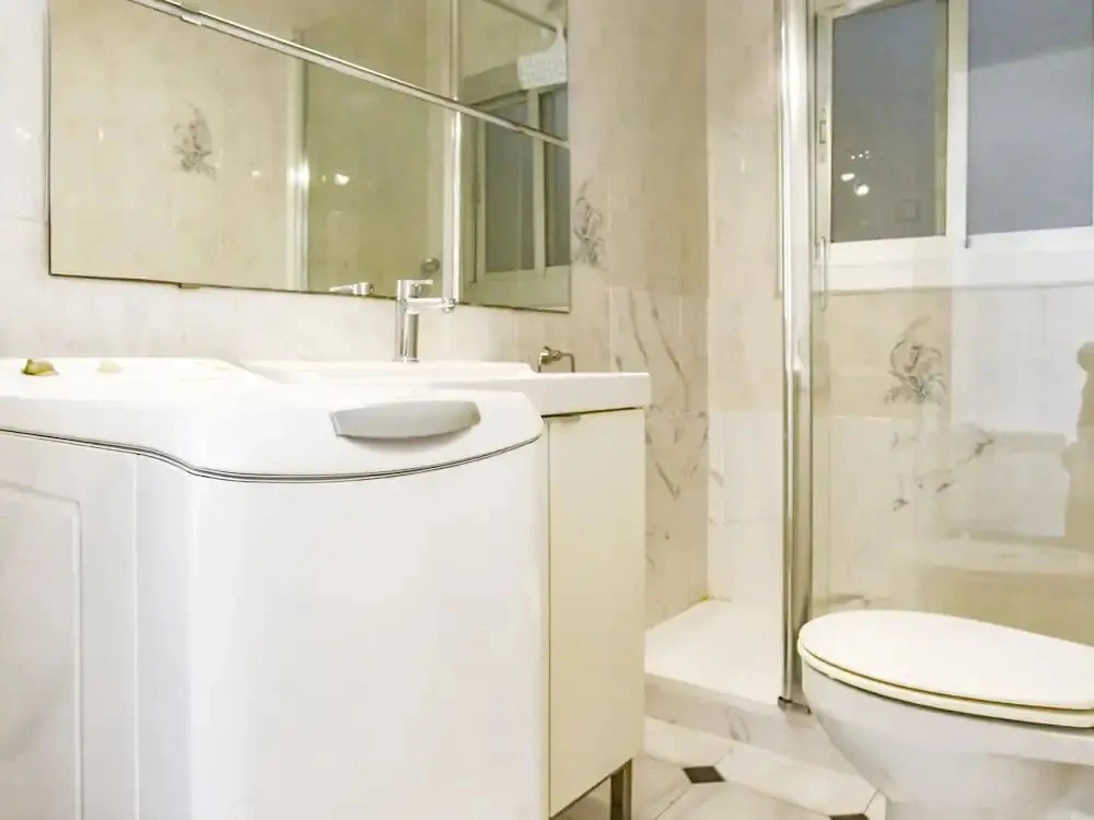 Apartamento Acogedor en Primera Linea Liliane