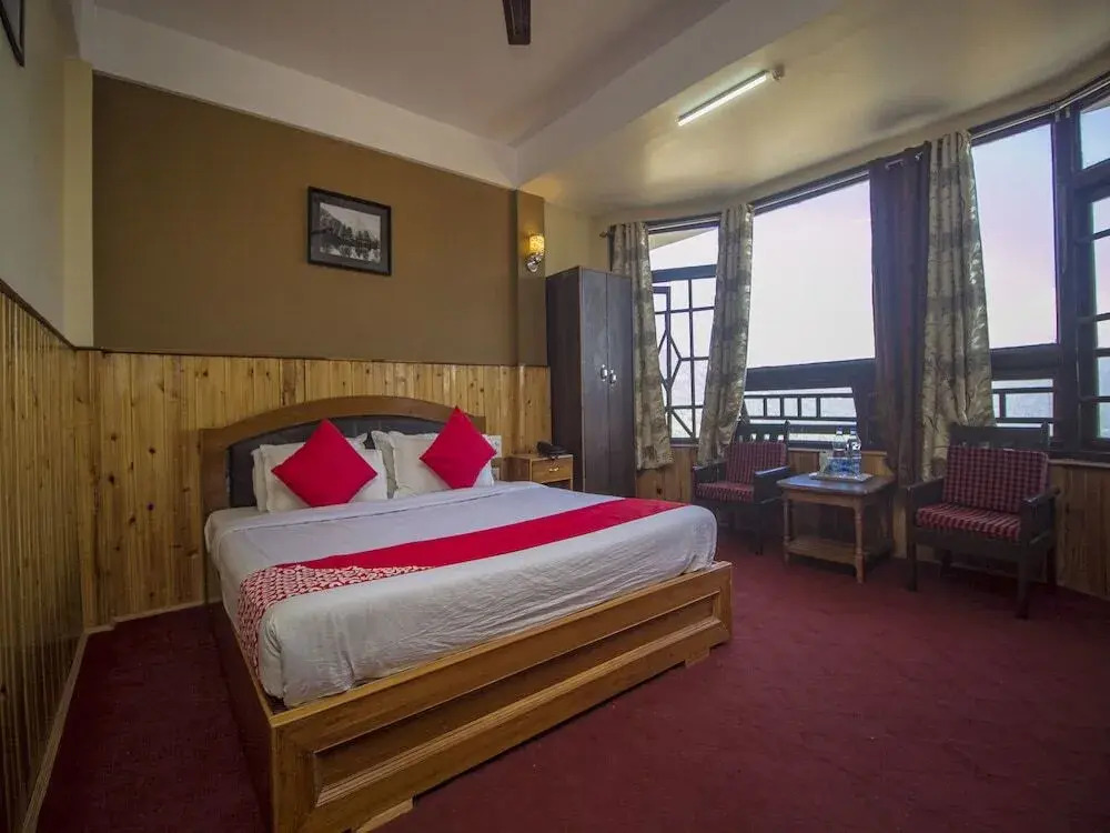 Hotel Chittiz by OYO Roooms