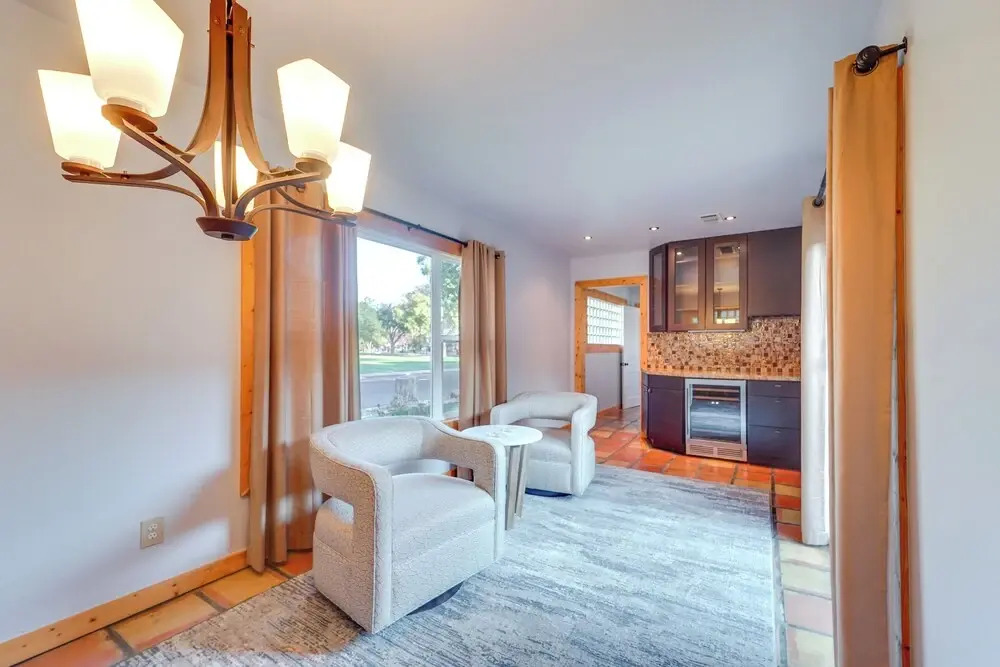 Lovely Lubbock Home w/ Furnished Deck & Grill