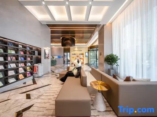 Atour Hotel Chengdu Longquan Shimao Plaza