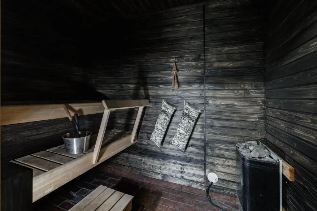 Hotelli Keskipiste