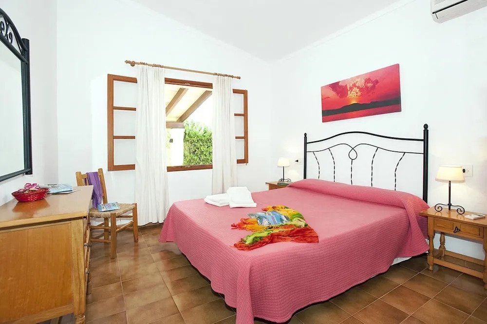 Villa - 3 Bedrooms with Pool - 108774