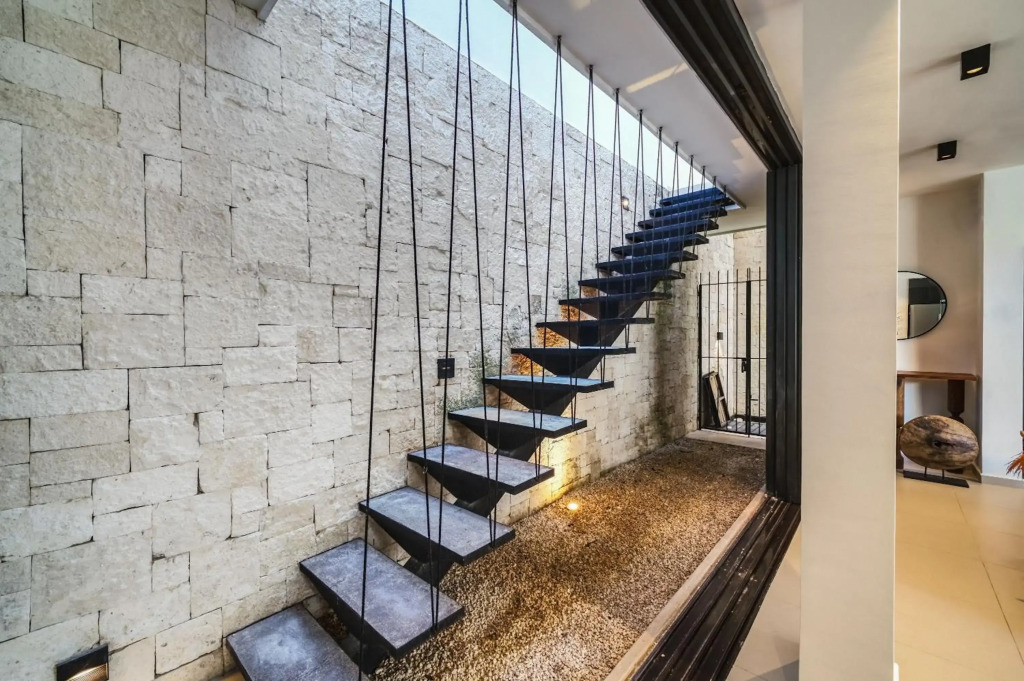 Modern 2BDR with Private Pool, Freestanding Bathtub and Views