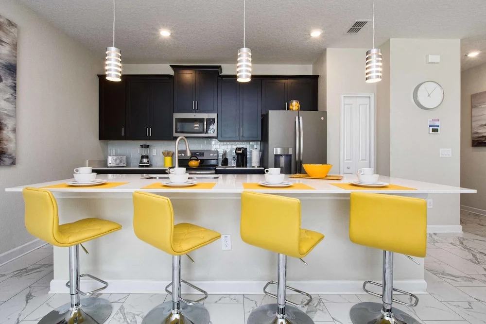 Storey Lake - 4804 Romeo Circle