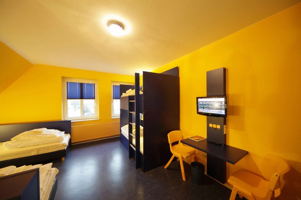 Bed’nBudget Expo-Hostel Dorms
